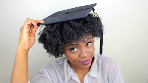 Curly Girls Guide to Graduation Caps!