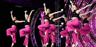 4 Tips for Flawless Stage Makeup