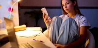A Dancer’s Guide to Dealing with FOMO