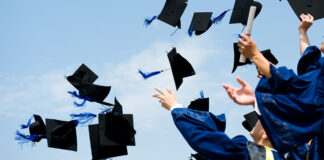 10 Things You NEED to do During Your Senior Year