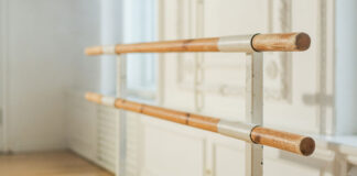 5 Moves to Practice at the Barre for Enhanced Strength and Technique