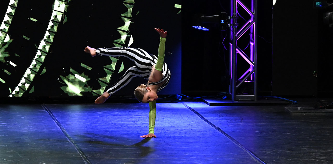The Ultimate Guide to Learning a New Acro Trick | Showstopper Magazine ...