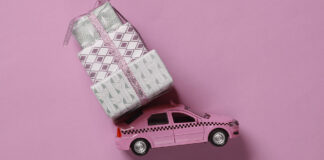 5 Thoughtful Christmas Gifts to Give All Your Faves